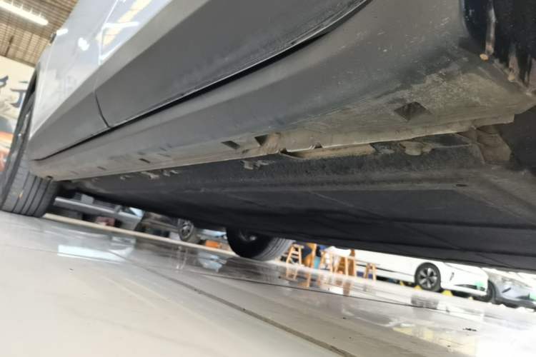 Used Leapmotor C11 2023 Pure Electric 500 Comfort Edition Left Side Sill