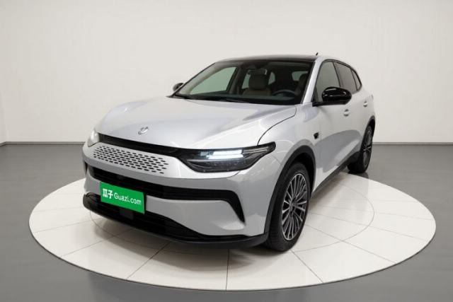 Ojetý Leapmotor C11 2023 Range-Extended 200 Comfort Edition