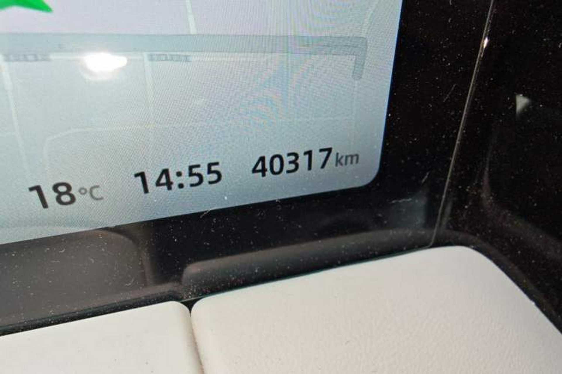 Used Leapmotor C11 2023 Range-Extended 180 Comfort Edition Odometer Close Up