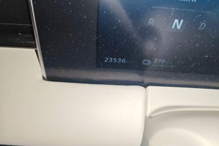 Used Leapmotor C11 2023 Pure Electric 500 Comfort Edition Odometer Close Up