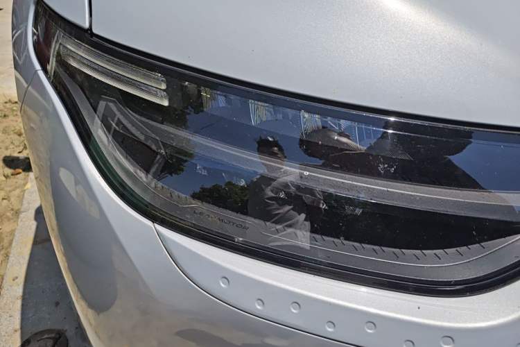 Used Leapmotor C11 2023 Range-Extended 180 Comfort Edition Right Front Headlight