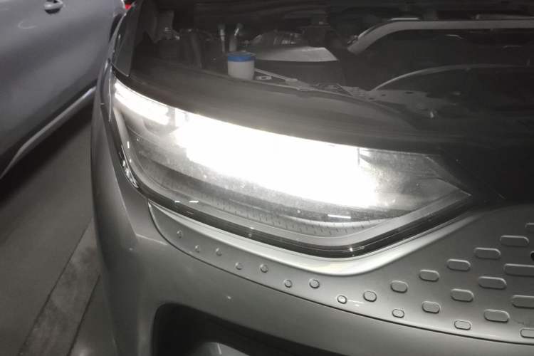 Used Leapmotor C11 2023 Range-Extended 180 Comfort Edition Right Front Headlight