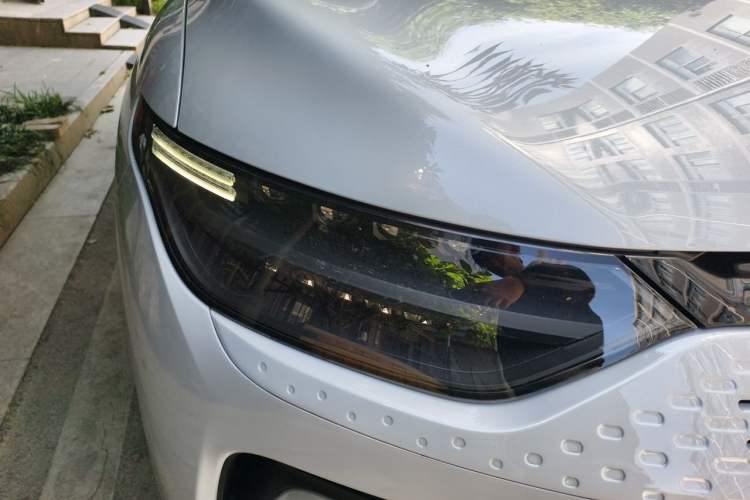 Used Leapmotor C11 2023 Extended-Range 285 Comfort Edition Right Front Headlight