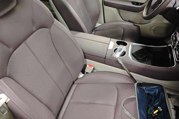 Used Leapmotor C11 2023 Range-Extended 300 Comfort Edition Right Front Seat
