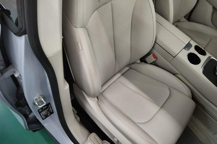 Used Leapmotor C11 2023 Extended-Range 285 Comfort Edition Right Front Seat