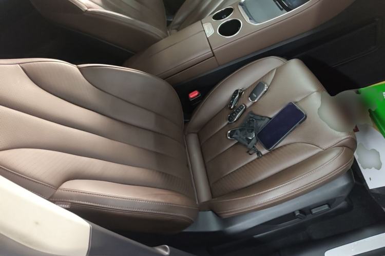 Used Leapmotor C11 2023 Range-Extended 180 Comfort Edition Right Front Seat