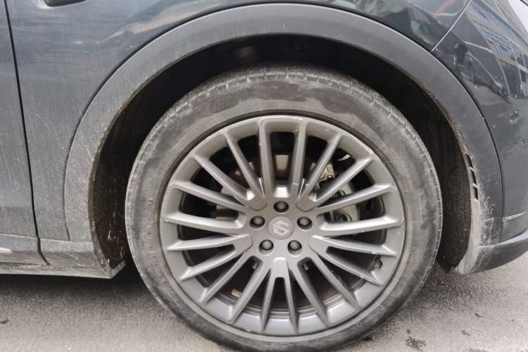 Used Leapmotor C11 2023 Range-Extended 285 Smart Enjoyment Edition Right Front Wheel Hub