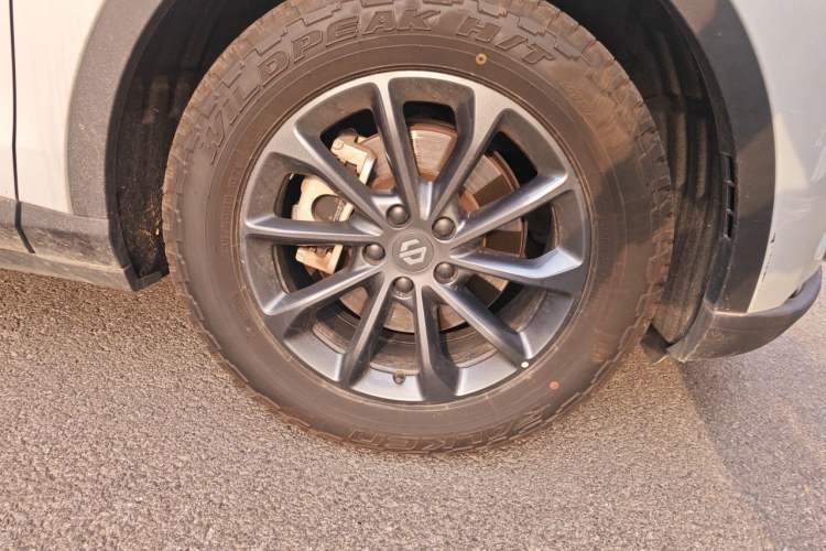 Used Leapmotor C11 2023 Pure Electric 500 Comfort Edition Right Front Wheel Hub