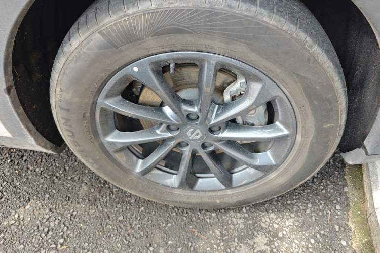 Used Leapmotor C11 2023 Range-Extended 180 Comfort Edition Right Front Wheel Hub