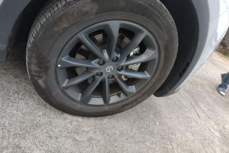 Used Leapmotor C11 2023 Range-Extended 180 Comfort Edition Right Front Wheel Hub