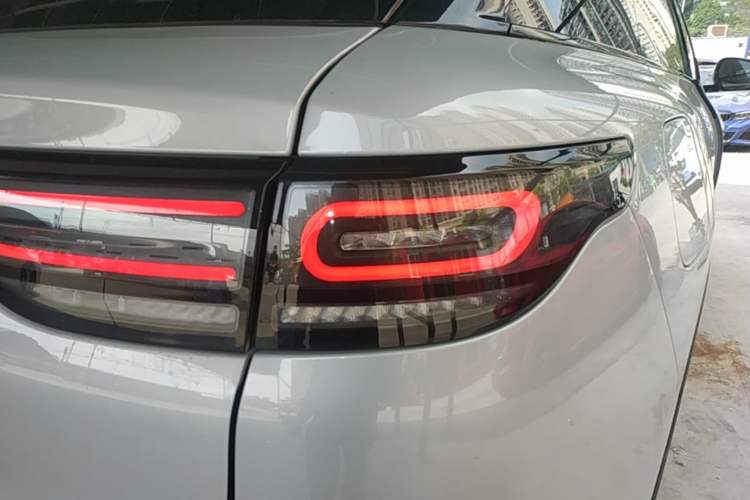 Used Leapmotor C11 2023 Range-Extended 300 Comfort Edition Right Rear Taillight