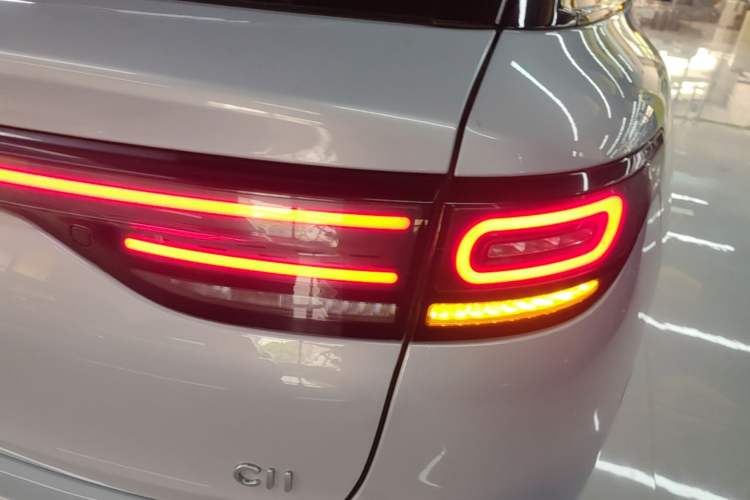 Used Leapmotor C11 2023 Range-Extended 180 Comfort Edition Right Rear Taillight