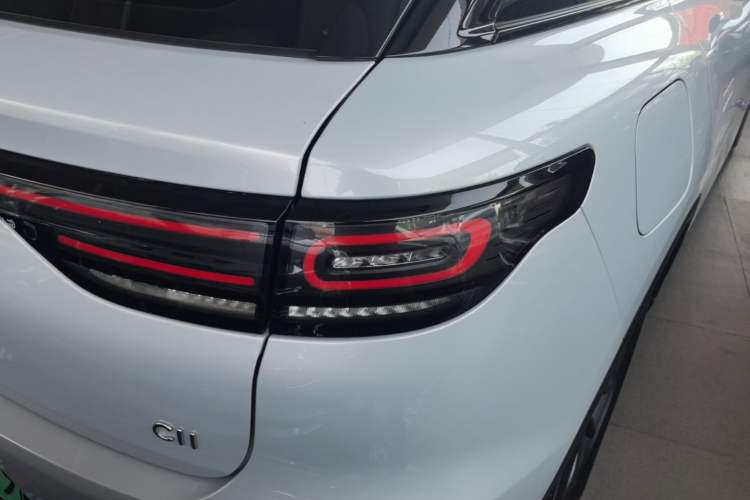 Used Leapmotor C11 2023 Range-Extended 180 Comfort Edition Right Rear Taillight