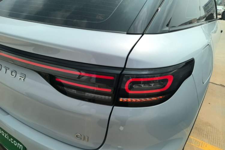 Used Leapmotor C11 2023 Pure Electric 500 Comfort Edition Right Rear Taillight