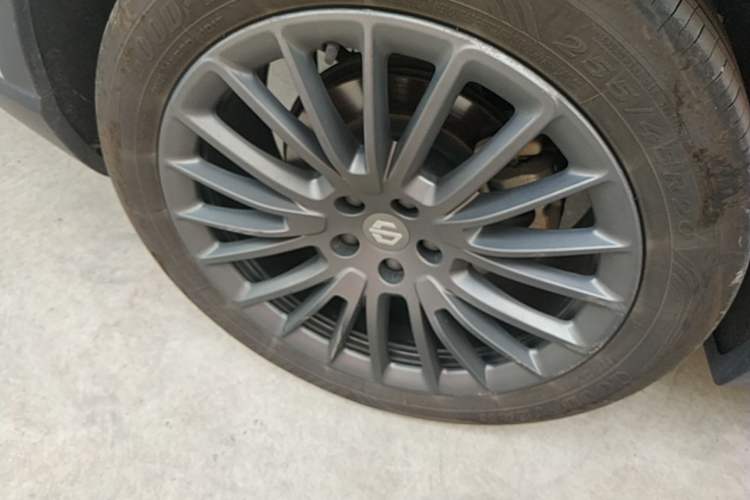 Used Leapmotor C11 2023 Range-Extended 300 Comfort Edition Right Rear Wheel Hub