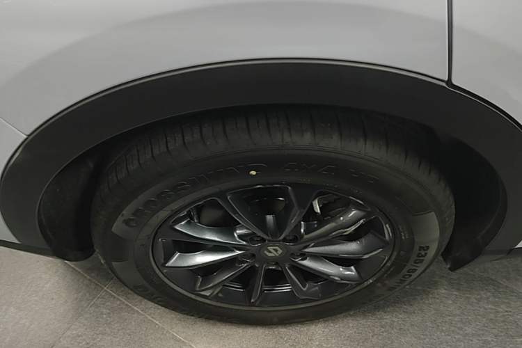 Used Leapmotor C11 2023 Pure Electric 500 Comfort Edition Right Rear Wheel Hub