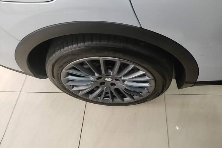 Used Leapmotor C11 2023 Range-Extended 200 Comfort Edition Right Rear Wheel Hub