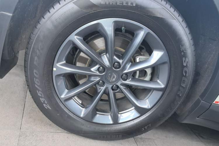 Used Leapmotor C11 2023 Range-Extended 180 Comfort Edition Right Rear Wheel Hub