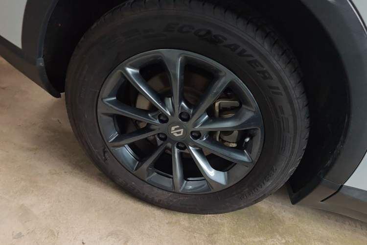 Used Leapmotor C11 2023 Pure Electric 500 Comfort Edition Right Rear Wheel Hub
