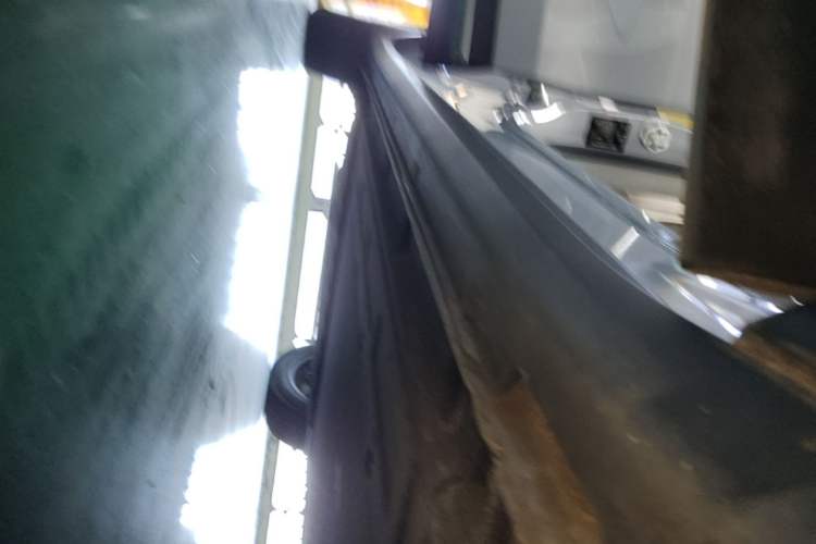 Used Leapmotor C11 2023 Extended-Range 285 Comfort Edition Right Side Sill