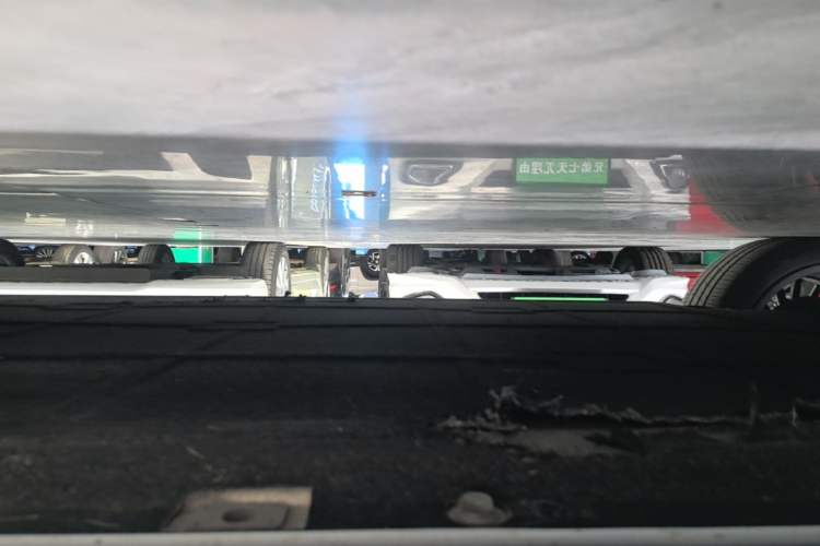 Used Leapmotor C11 2023 Pure Electric 500 Comfort Edition Right Side Sill