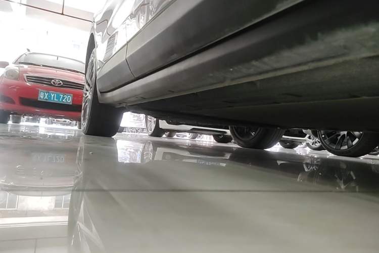 Used Leapmotor C11 2023 Range-Extended 200 Comfort Edition Right Side Sill