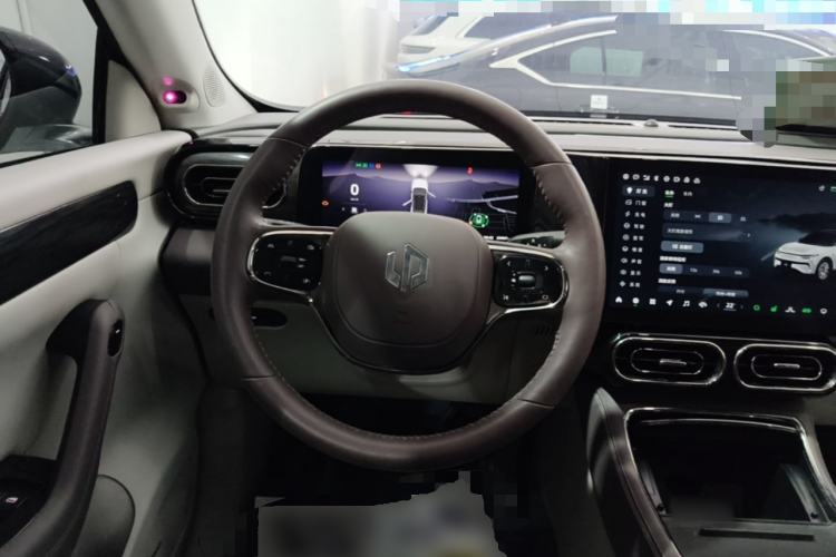 Used Leapmotor C11 2023 Range-Extended 300 Smart Enjoyment Edition Steering Wheel