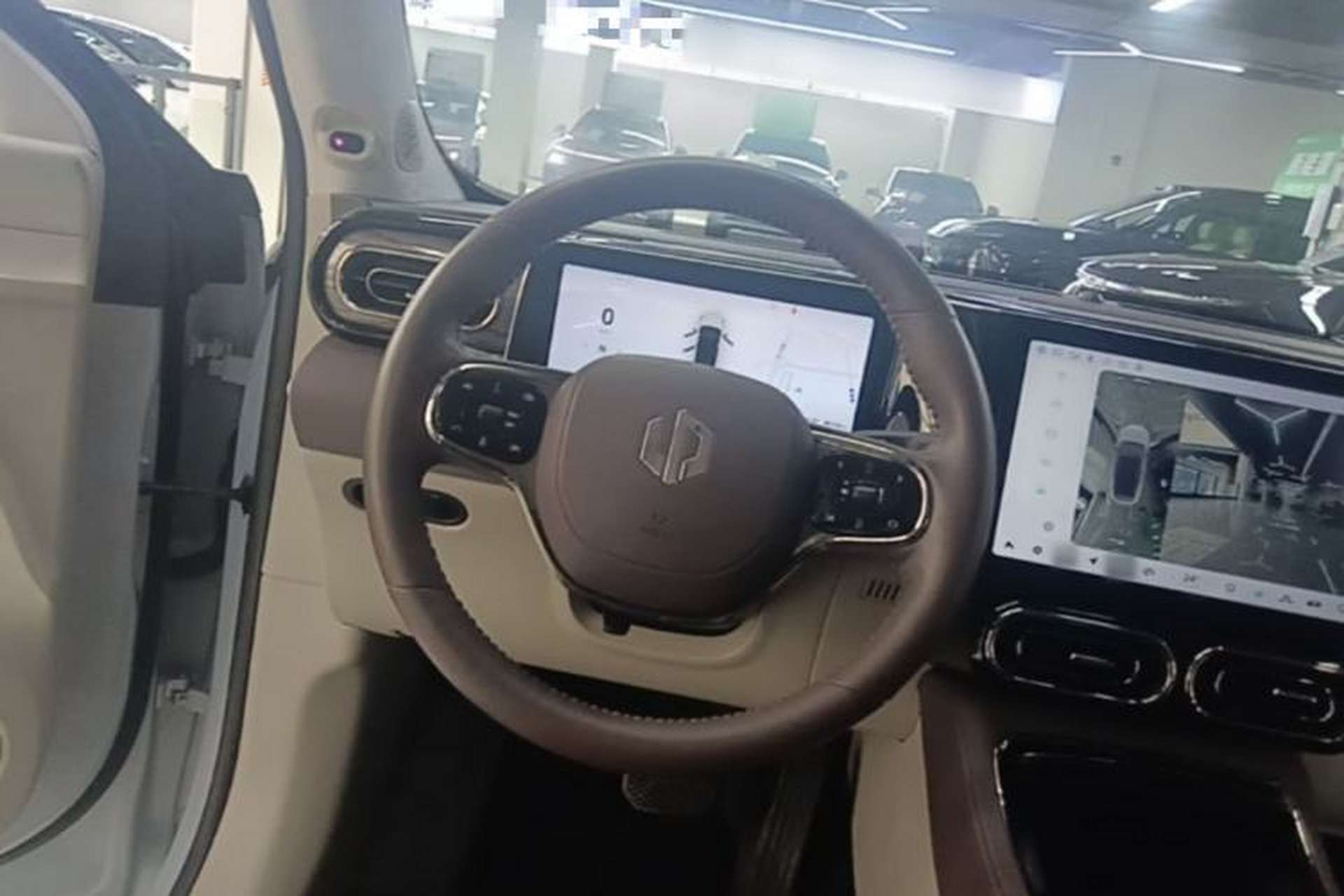 Used Leapmotor C11 2023 Range-Extended 285 Smart Enjoyment Edition Steering Wheel