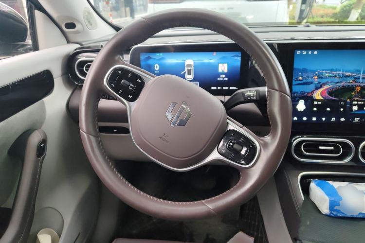 Used Leapmotor C11 2023 Range-Extended 180 Comfort Edition Steering Wheel