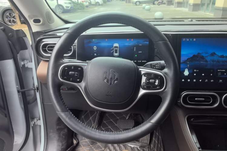 Used Leapmotor C11 2023 Range-Extended 300 Comfort Edition Steering Wheel