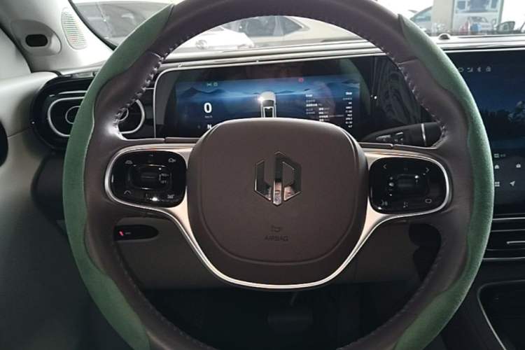 Used Leapmotor C11 2023 Range-Extended 180 Comfort Edition Steering Wheel