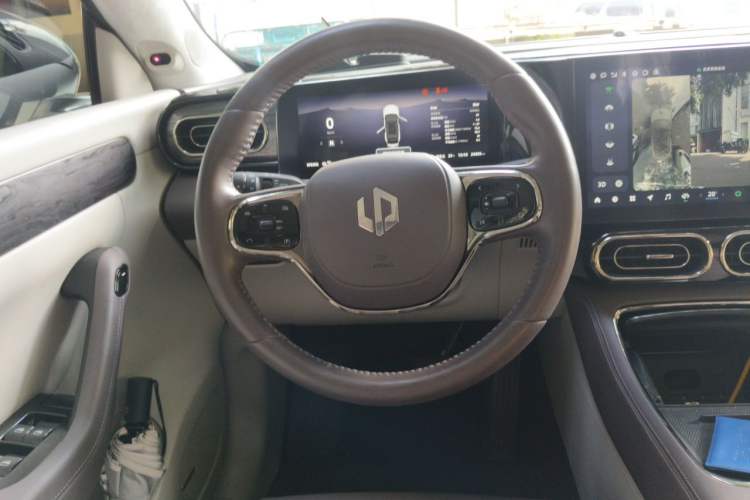 Used Leapmotor C11 2023 Range-Extended 285 Smart Enjoyment Edition Steering Wheel