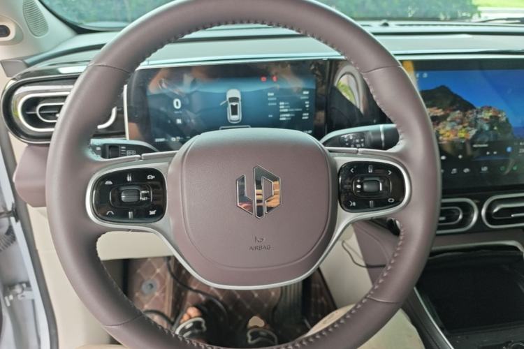 Used Leapmotor C11 2023 Pure Electric 500 Comfort Edition Steering Wheel
