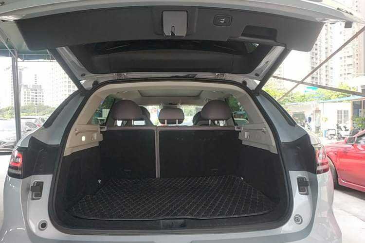 Used Leapmotor C11 2023 Range-Extended 300 Comfort Edition Trunk