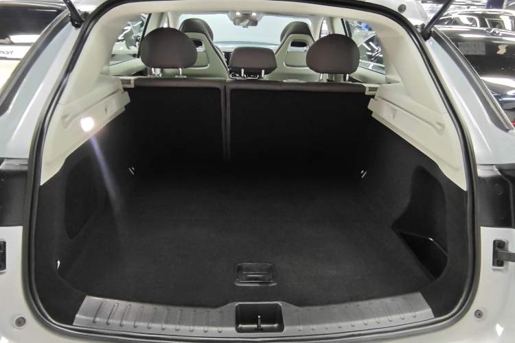 Used Leapmotor C11 2023 Range-Extended 300 Comfort Edition Trunk