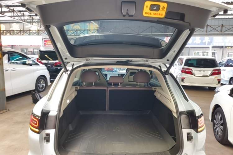 Used Leapmotor C11 2023 Pure Electric 500 Smart Edition Trunk