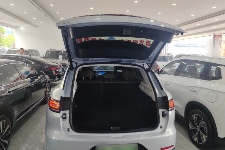 Used Leapmotor C11 2023 Pure Electric 500 Smart Edition Trunk