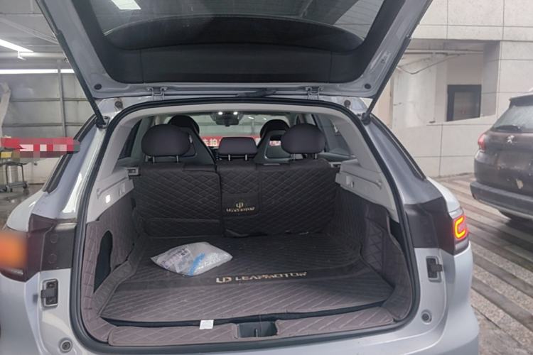 Used Leapmotor C11 2023 Pure Electric 500 Comfort Edition Trunk