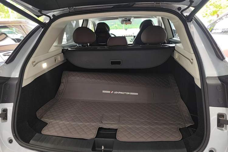 Used Leapmotor C11 2023 Range-Extended 180 Comfort Edition Trunk