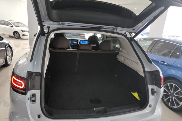 Used Leapmotor C11 2023 Range-Extended 285 Smart Enjoyment Edition Trunk