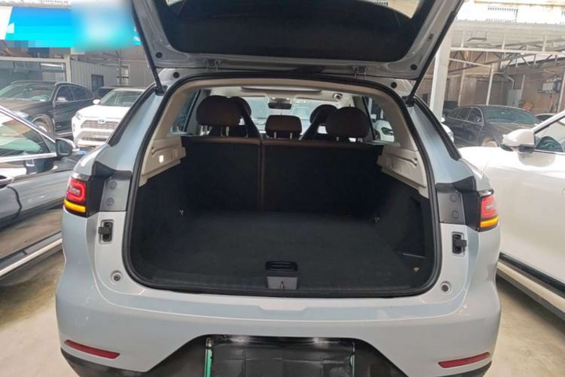 Used Leapmotor C11 2023 Pure Electric 500 Comfort Edition Trunk