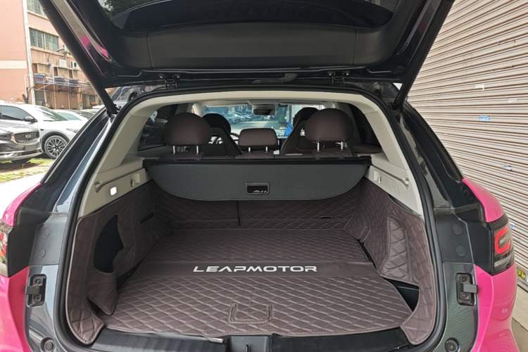 Used Leapmotor C11 2023 Extended-Range 285 Comfort Edition Trunk