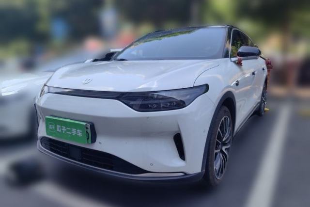 Leapmotor C11 2023 Pure Electric 500 Smart Edition с пробегом