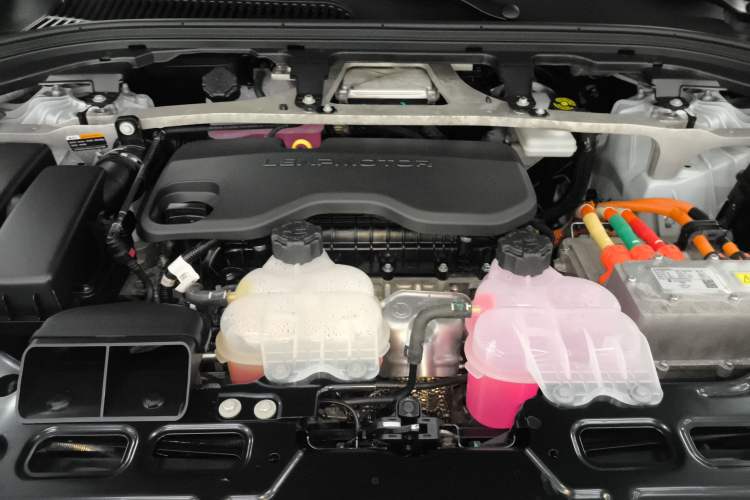 Used Leapmotor C11 2023 Range-Extended 300 Smart Enjoyment Edition Engine Bay