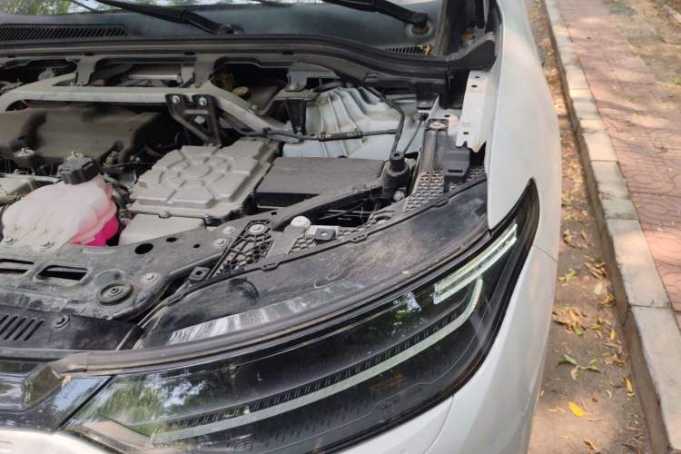 Used Leapmotor C11 2023 Range-Extended 285 Smart Enjoyment Edition Engine Bay Left