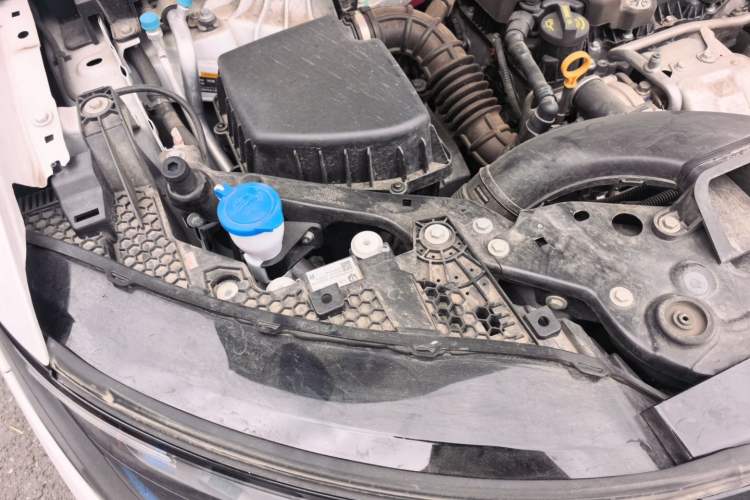 Used Leapmotor C11 2023 Range-Extended 180 Comfort Edition Engine Bay Right
