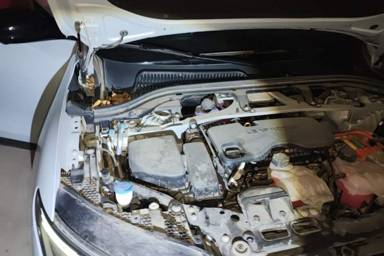 Used Leapmotor C11 2023 Range-Extended 200 Comfort Edition Engine Bay Right