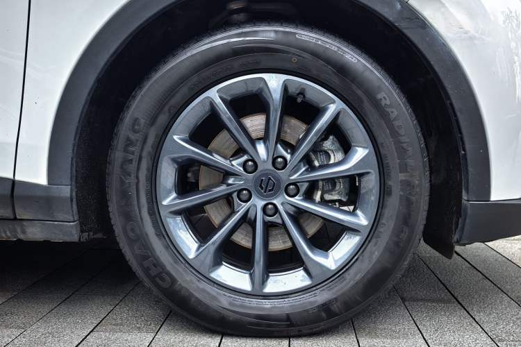Used Leapmotor C11 2023 Range-Extended 180 Comfort Edition Exterior 7