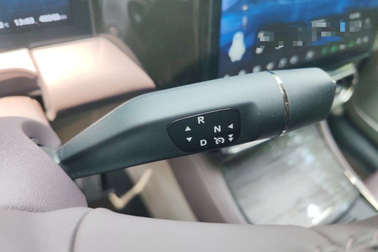 Used Leapmotor C11 2023 Range-Extended 285 Smart Enjoyment Edition Gear Lever