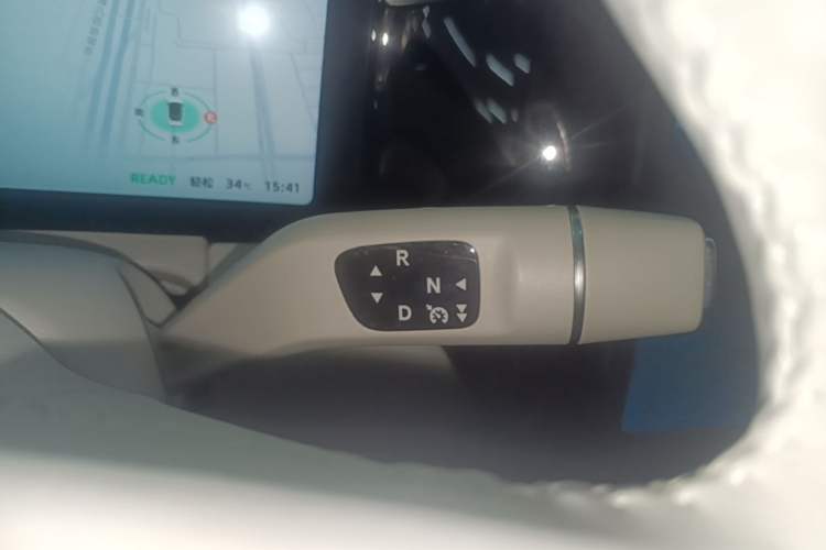 Used Leapmotor C11 2023 Pure Electric 500 Comfort Edition Gear Lever